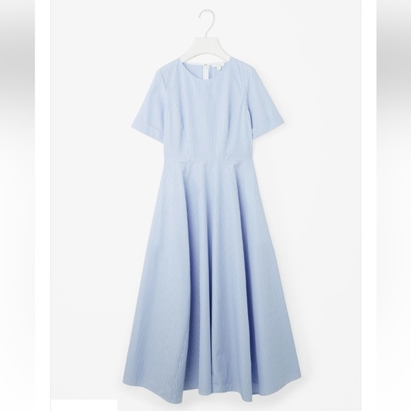 🔥NWT COS Striped Flared Maxi Dress. Size 10 - Picture 2 of 9